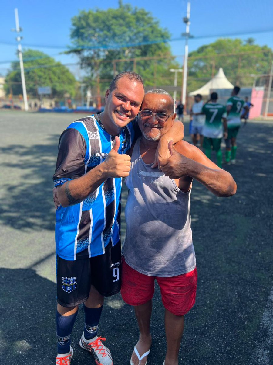 Dia de Futebol no Campo do Barrinho na Prata.
Um abraço ao Grupo VETERANO DANÇA!
#domingãocomfutebol