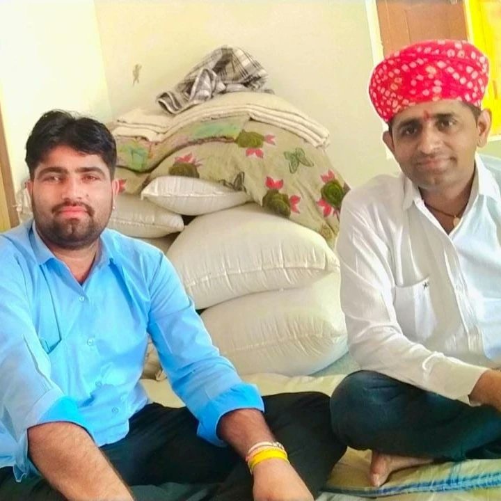 siyag_tajaram's tweet photo. आज #गुड़ामालानी के #आडेल पंचायत समिति के #मीठीबेरी में श्री हिरकन राम जी पटवारी पीपराली के घर सामाजिक समारोह में शामिल हुआ।#TeamRLP #RLP4Rajasthan #Mithiberi #Aadel #Gudamalani https://t.co/WOBTJM8TjZ