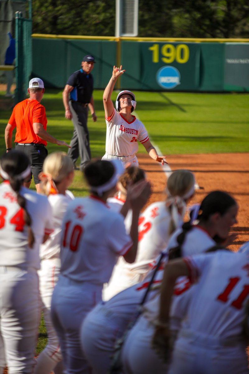 Some home runs just hit different.

#NCAASoftball | #EatEmUpKats