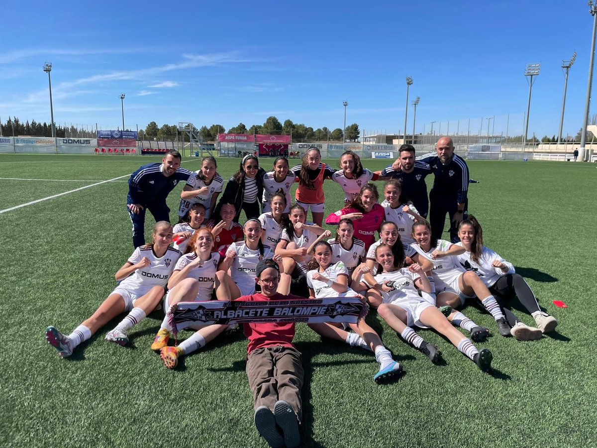 CDAlbaFem's tweet photo. ¡Nuestro filial se impone en casa! 💪🏼🫶🏼 ➕3️⃣ 

⚽️ Patri
⚽️ Adri
⚽️ Irene González 

Funda B 3️⃣ - 1️⃣ Ciudad Alcalá 

#VamosFunda https://t.co/MucipdjCkv