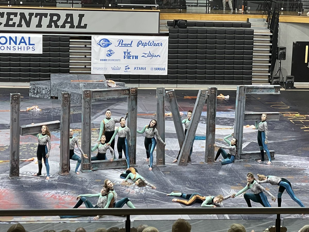 FlashesCAO's tweet photo. Great performance by our Scholastic Open Winter Guard at WGI Indy Regional Finals this morning!!! #wgi #weareflashes @FCBandBooster 🗽@FTCSCFCHS https://t.co/kgA3K8TCjx