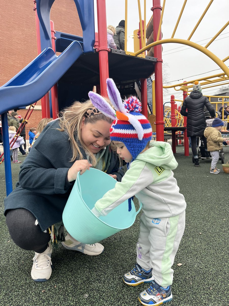 Jessicafor30's tweet photo. Brought the family to the OIPA Easter Egg Hunt this morning! 🐣 

Luisito had a great time at his first Easter egg hunt. The community in Old Irving Park are truly one of a kind. Thanks for inviting our family to volunteer and have some fun! https://t.co/iEUXnHze1j