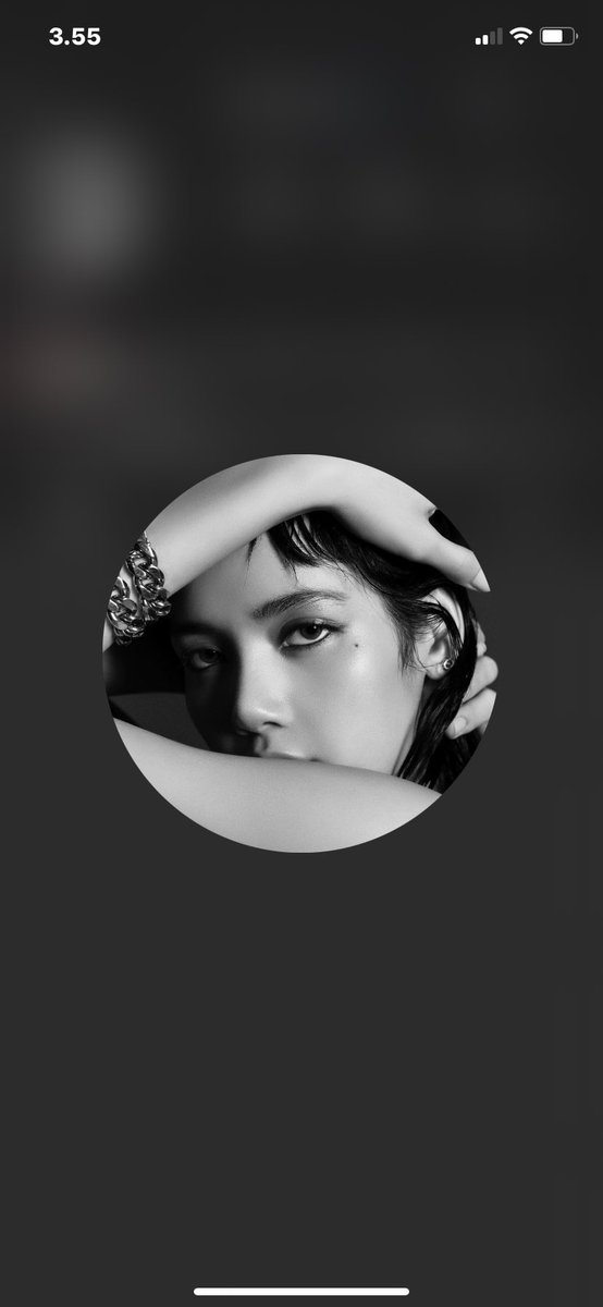 arini2411's tweet photo. SAY LALISA DAY #thegreatestLalisaDay #LISA #26EdelweissForLISA https://t.co/tq3hjgEbyf