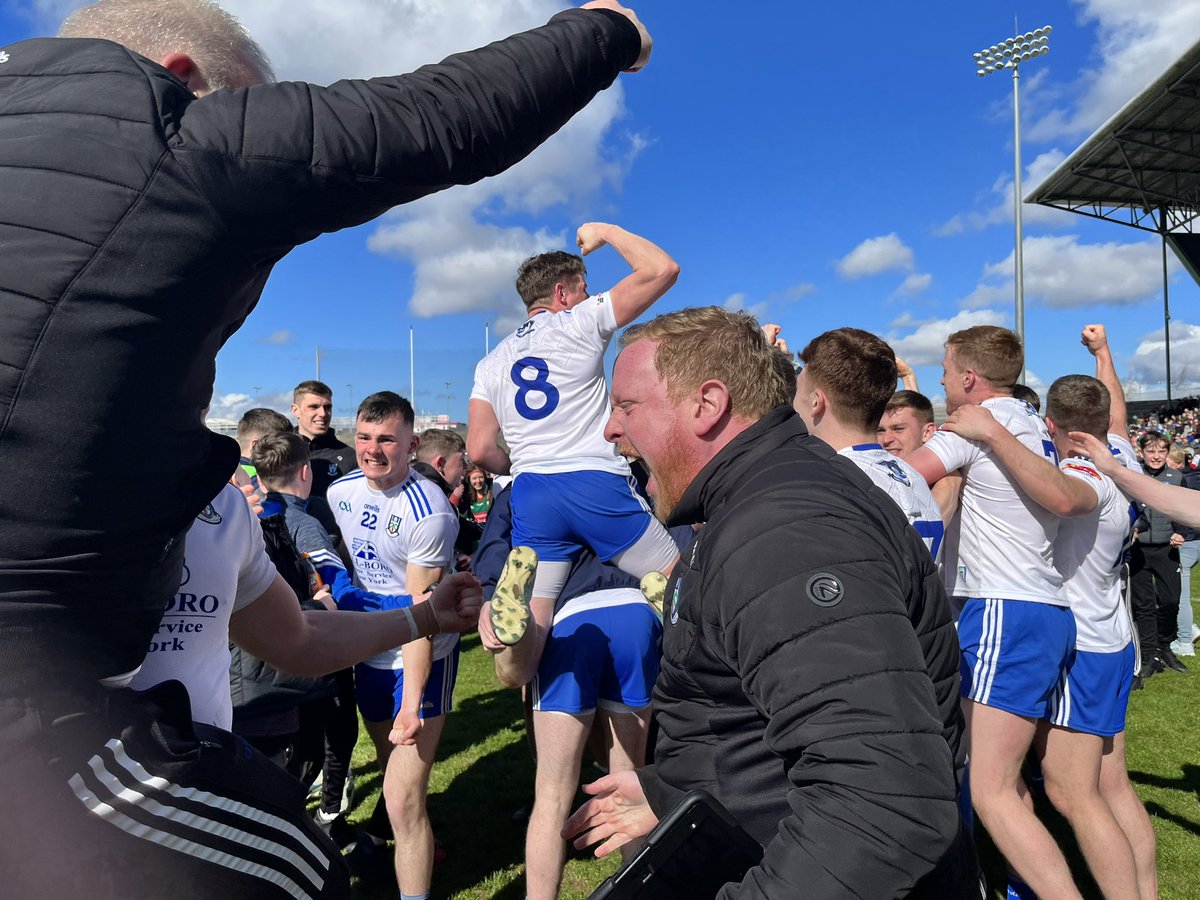 monaghangaa's tweet photo. ⚪️🔵What it means ⚪️🔵 https://t.co/R1CYyMyKiI