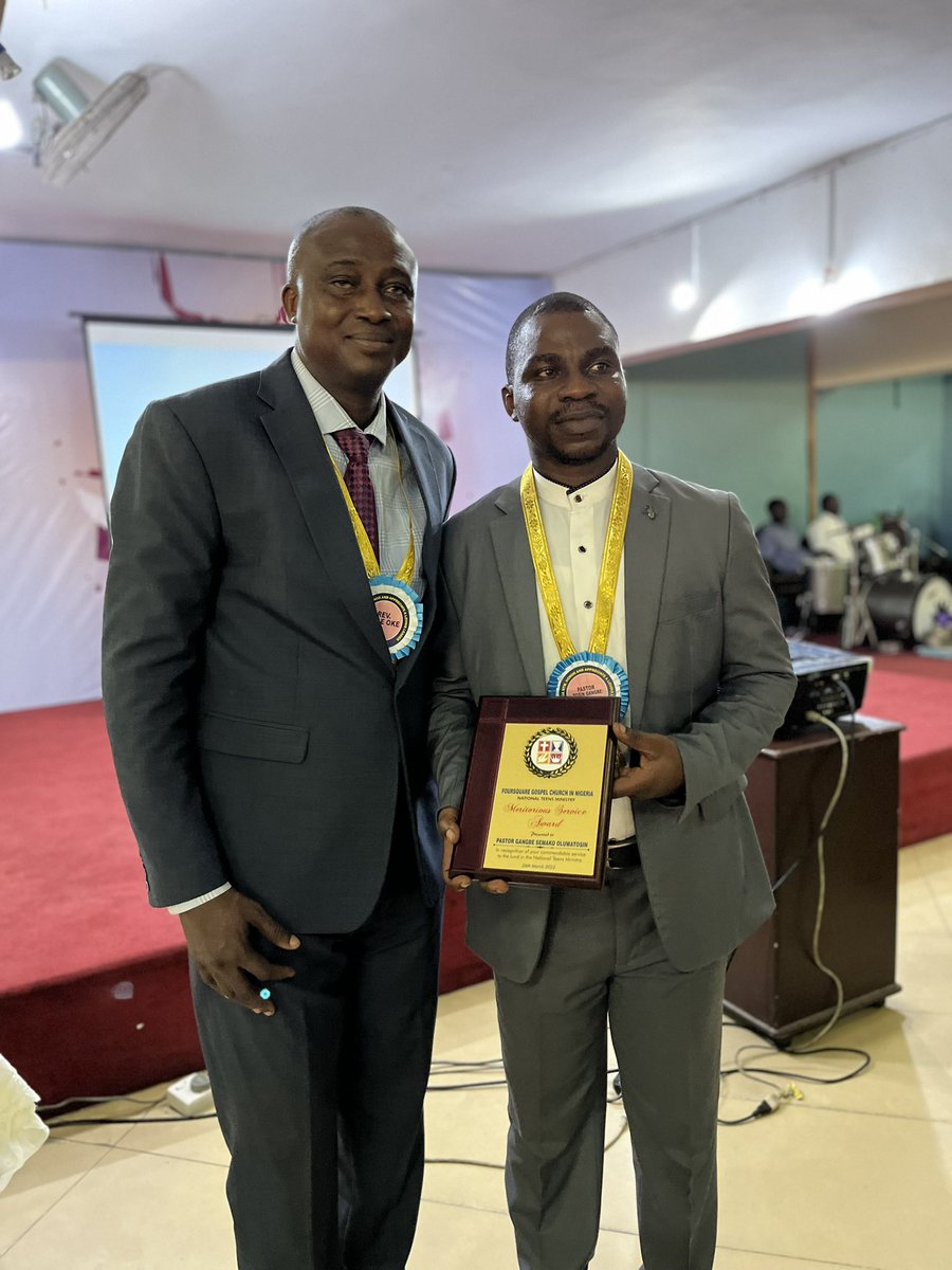 4sqteensng's tweet photo. Over 20 years and we are still standing strong on your leadership. Thank you.
#4sqteens #leaderstraining #appriciationservice https://t.co/dnrvCli1nh