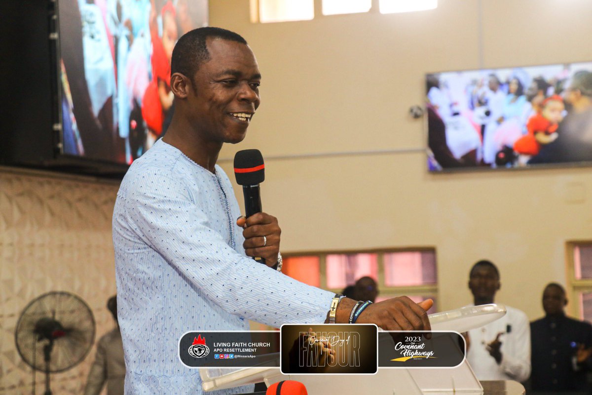WinnersApo's tweet photo. Favor is locating you today. The rain of favor rests upon you now and forever. Amen! (Psalms 102:13-15)
Highlights from our Covenant Day of Favour and Thanksgiving Service.
#WinnersApo
#LFCApo
#ThanksgivingSundayService
#ConvenantHighWay
#LivingFaithChurch https://t.co/9TaCapc6x9