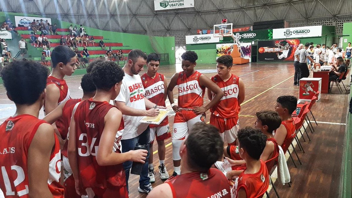 basketosasco's tweet photo. É A BASE!!! 🔥
Acesse os perfis oficiais do Basket Osasco no Facebook e Instagram e confira tudo sobre o fim de semana das categorias de base da Coruja! 🏀🦉💥
#BasketBase #CategoriasDeBase #BasketOsasco #LigaPaulista 📸 Joshua Maxwell / Basket Osasco https://t.co/6LZAWqz0kL