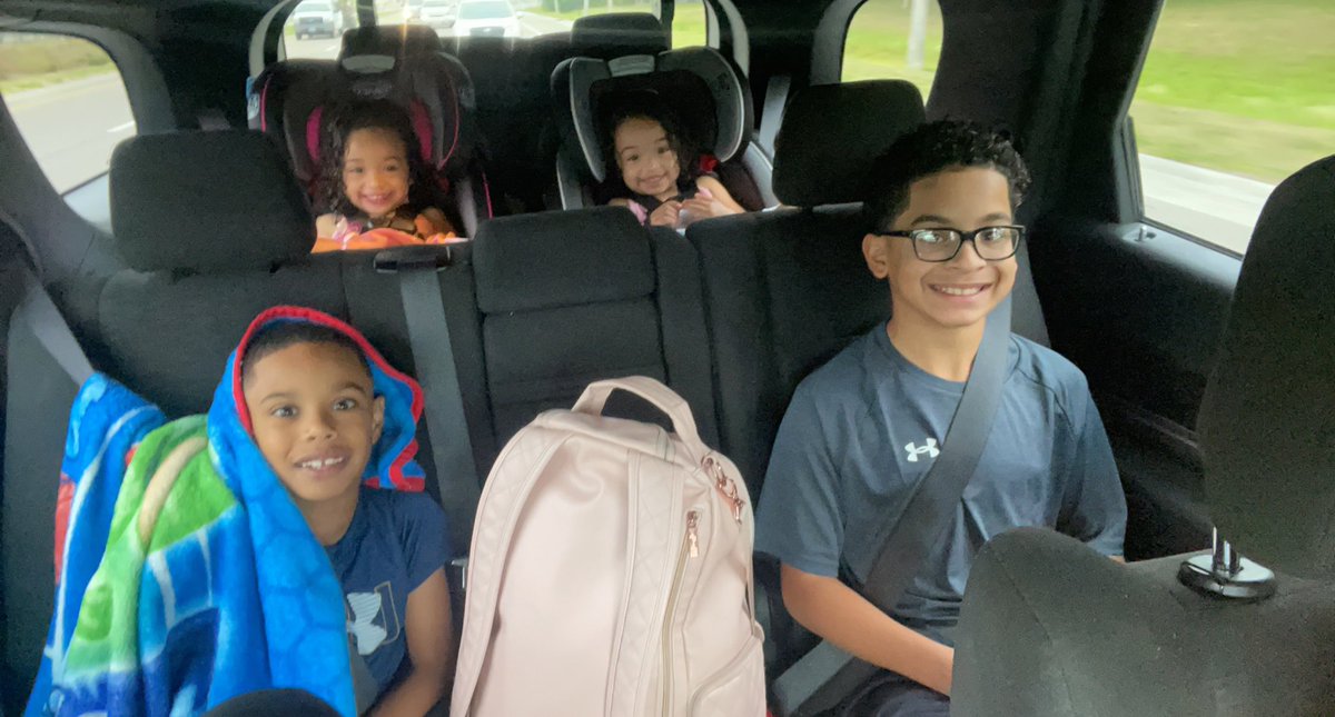 AMOrtiz29's tweet photo. 🥰 Disney bound 🥰 https://t.co/KpZ0SJwmgR