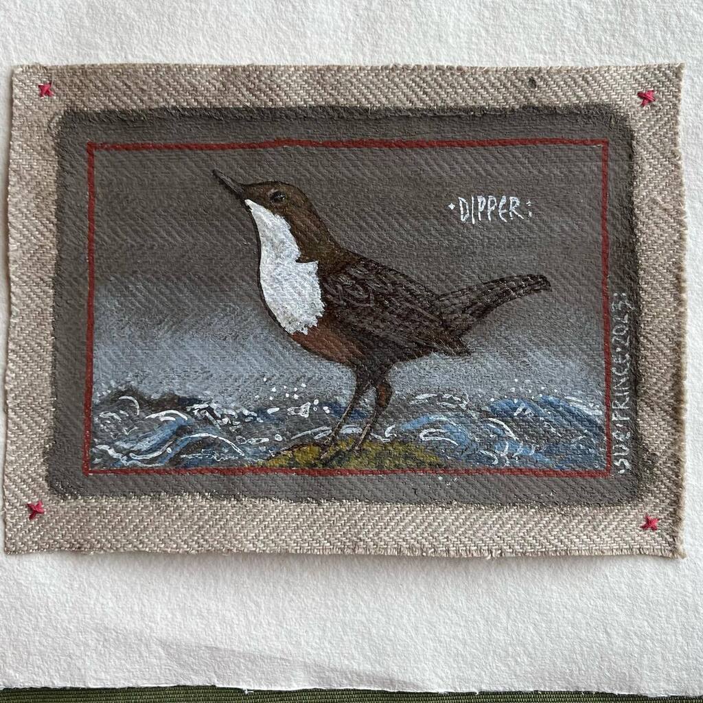 SuePrinceArtist's tweet photo. My contribution to the @peakdistrictartisans #postcard raffle at the #greatdomeartfair in Buxton in July 23.
Unfortunately I’m going to miss this event as I will be away (painting as part of my year out…)
.
.
.
#pda #dome #postcardraffle
#lookingforward #folkartist #studioo… https://t.co/lqWhe8A0TF