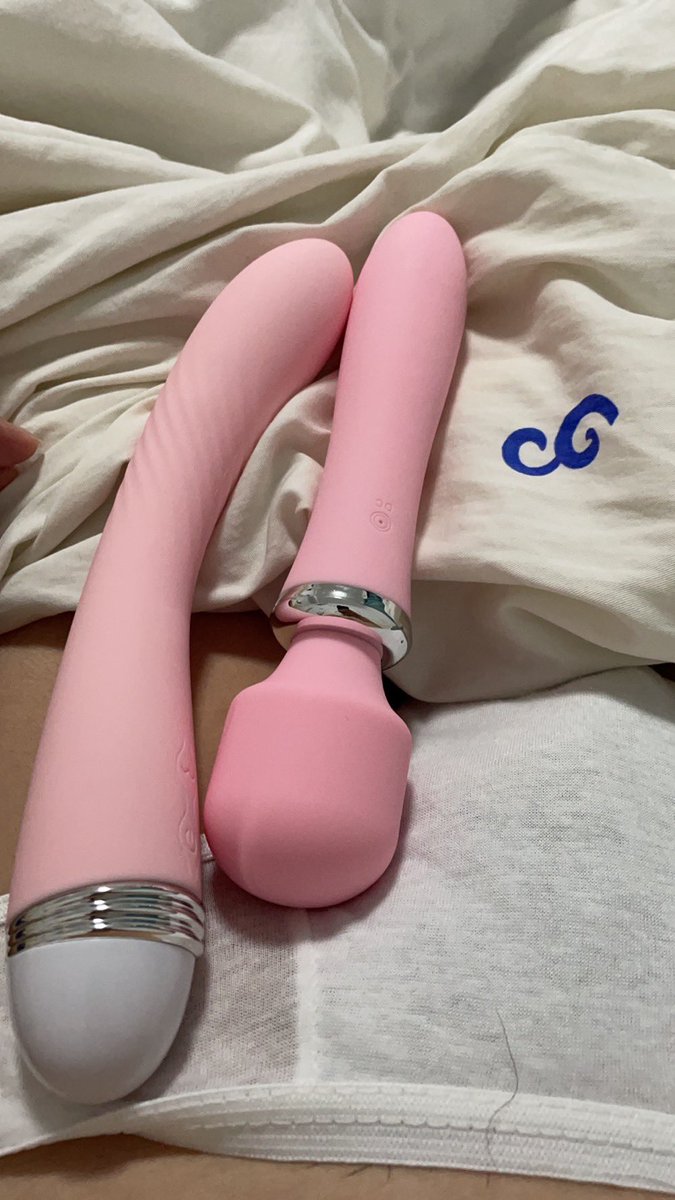 周末就闲 一闲就爱偷偷自慰