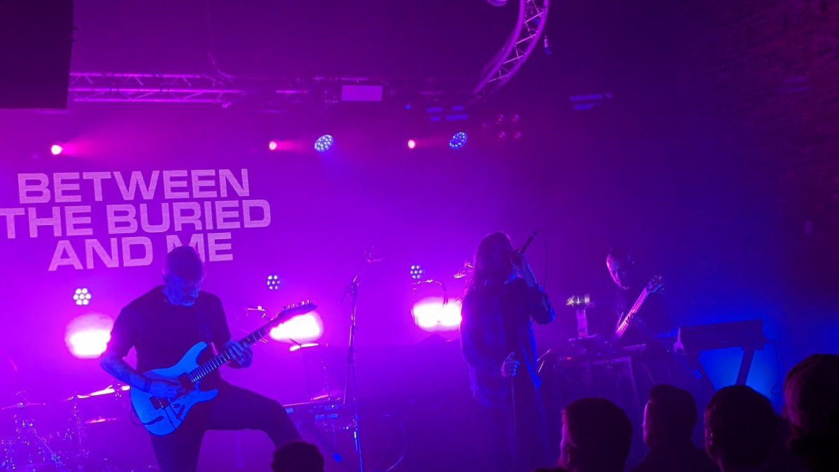 causticwaves's tweet photo. Haken / Between The Buried And Me / Cryptodira - The Garage (Glasgow)

(continued...)

@Haken_Official @btbamofficial @Cryptodiraband 
#haken #betweentheburiedandme #btbam #cryptodira #glasgow #thegarage #livemusic #progressiverock #progressivemetal #technicalmetal https://t.co/lud1qZ5eyO