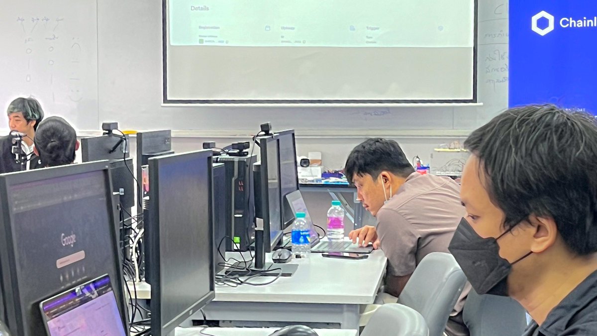 ⬡ Joy ⬡ tweet media