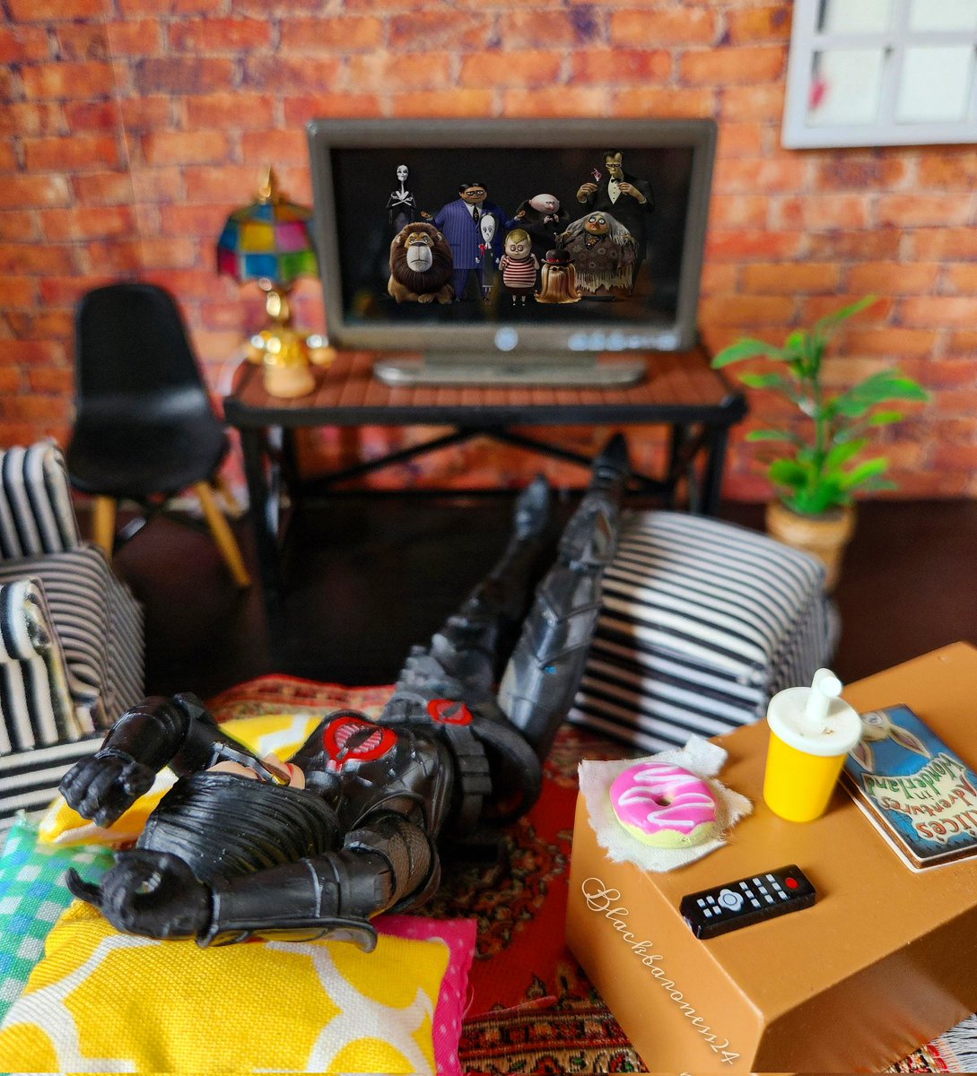 BARONESS CHILLING 🫶😊 #Blackbaroness24 #BARONESS #gijoe #gijoes #GIJoeClassified #toys #actionfigures #LivingRoom #gijoeunion #classified #juguetes