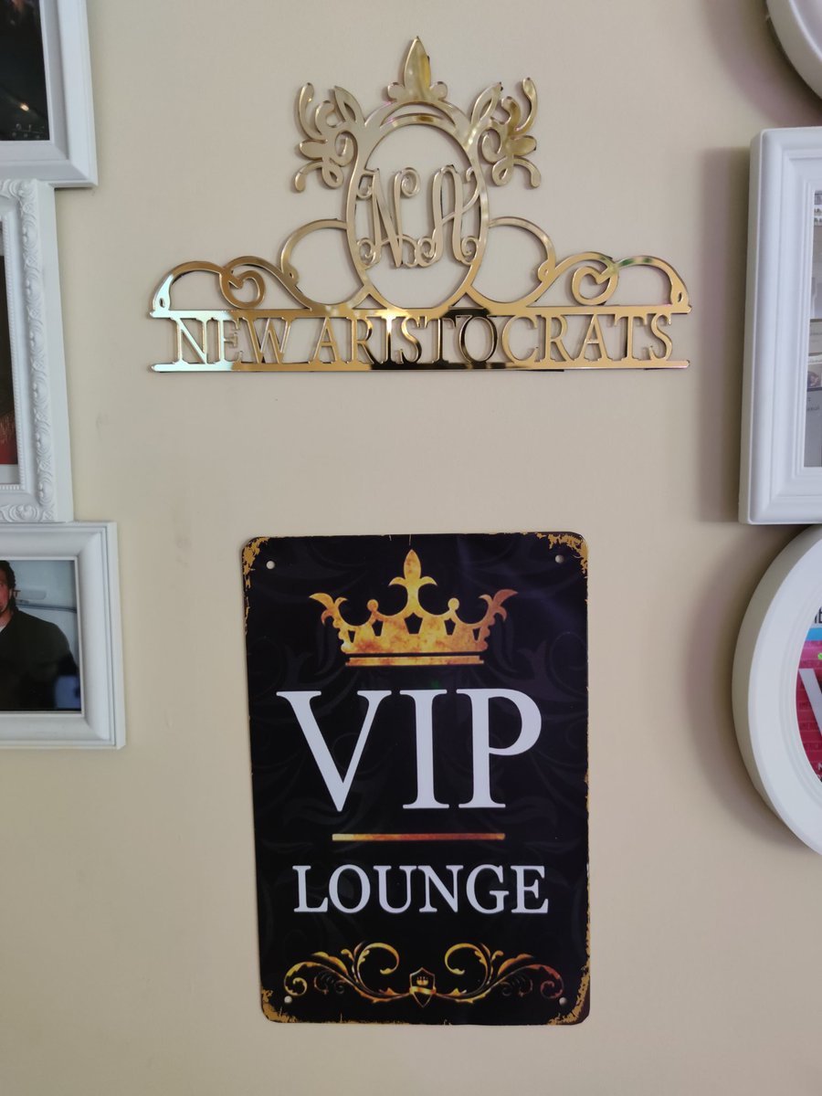 NewAristocrats's tweet photo. ViP Lounge at CAKE Cafetería-Pastelería francesa by New Aristocrats con 80's music en Valencia, España 🇪🇸 🥳🎉🍰☕🎸🤘
#VIP #VIPLounge #VIPEspaña #VIPSpain #VIPEurope #VIPEuropa #VIPValencia #valencia #valenciacentro #mislata https://t.co/iRyjhQZEnw