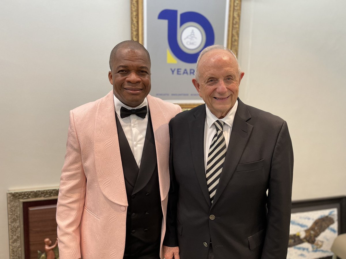 Joyful worship at Cedar Mountain Chapel in Accra this morning. Pastor Stephen Wengam is also General Supt of Ghana and Vice Chairman of Africa AG Alliance.