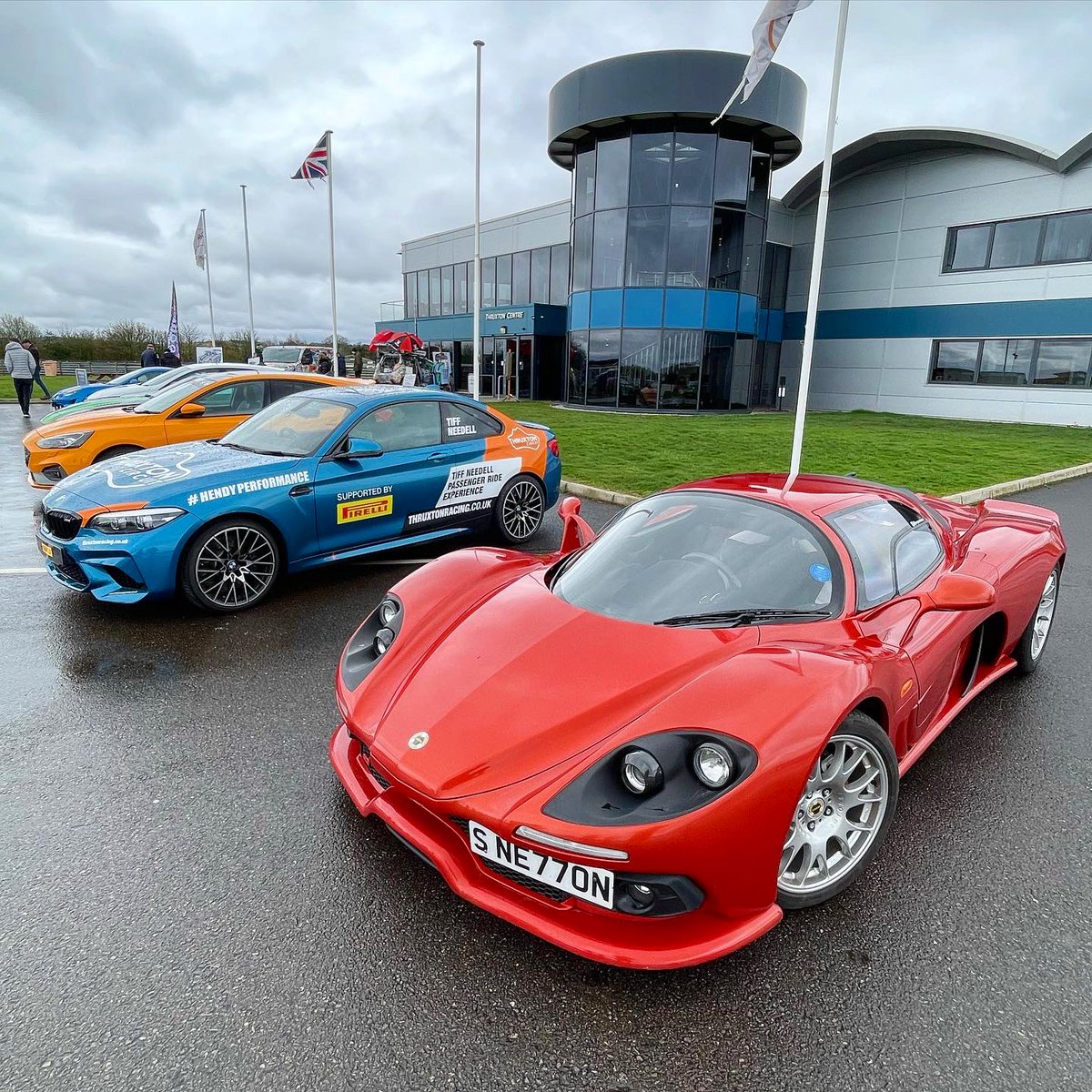 Popbangcolour's tweet photo. A few more highlights from the @HendyPerform #CoffeeRun this morning @thruxtonracing - mildly moist, but a variety arrived 🚗💦
#Thruxton #HendyPerformance https://t.co/bg6ajsj2NB