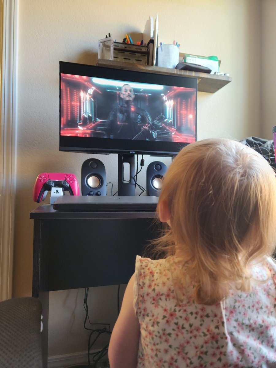 JTizzle_6's tweet photo. @ChrisMotionless she's 21 months old, but she loves all MiW videos. Just had it one day, and she's loved it all since. Lol. #CyberHex https://t.co/NRz17WiW2V