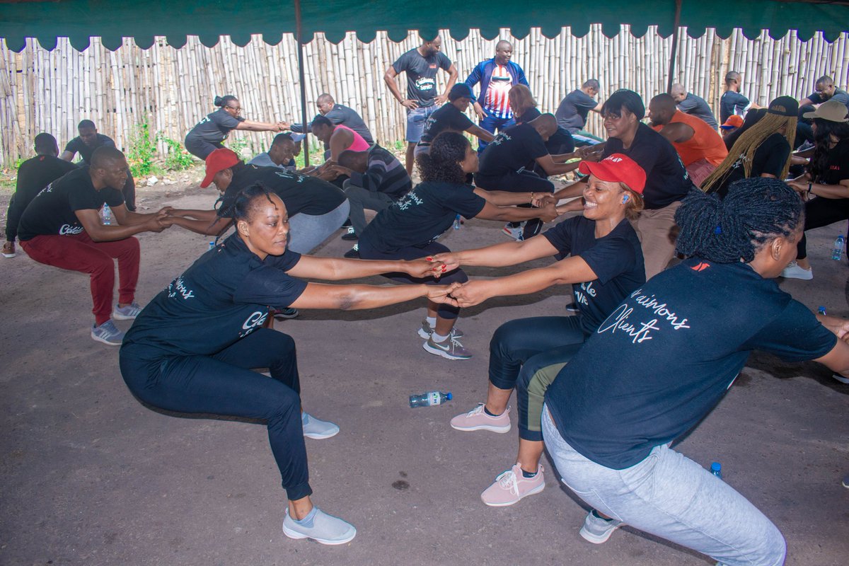 UBACongo's tweet photo. Les employés de UBA Congo se sont retrouvés ce samedi 25 mars à l’espace AfricaShop Café pour leur rendez-vous récréatif et sportif trimestriel, le #JoggingToBond. 

#AfricasGlobalBank #UBACelebration #CallItATribe #JTB #JTB2023 #Sport #NsakaTime #Tosakana https://t.co/88zsdJWkfr