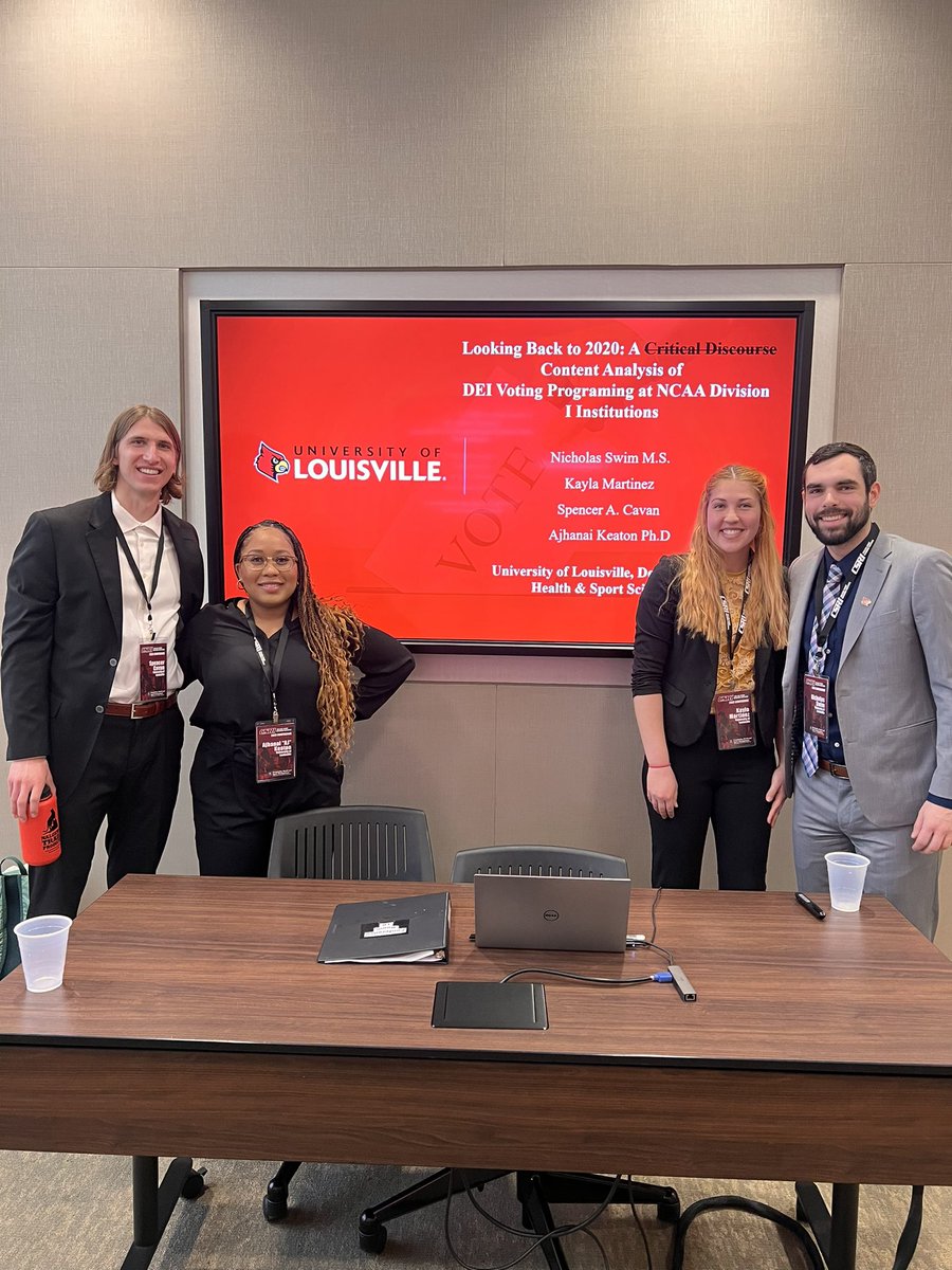 Swimtastic4's tweet image. Great opportunity to present research this past week! Lucky to present with some amazing scholars @ajhanaikeaton @jessbrougham_ @k_martinez99 @twitterlessSpencer. Thank you @CSRIConference for the great conference, already looking forward to next year!