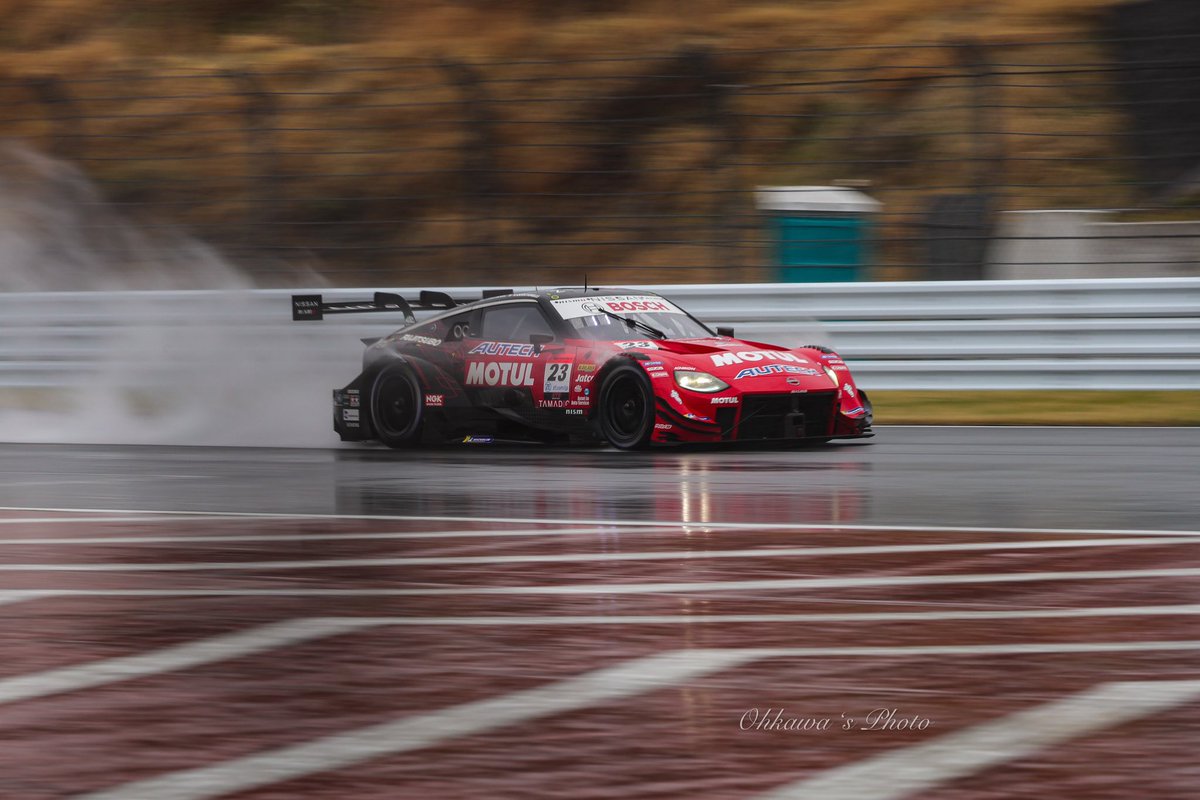 Katsu_Ohkawa's tweet photo. スーパーGT 富士公式テスト
2日間とも雨でしたが、楽しめました。
関係者の皆様、お疲れ様でした!
#スーパーGT #TGR #nismo #SUPRA #NissanZ #BADOH #ルーキーレーシング #富士スピードウェイ https://t.co/lYfaEiox1J