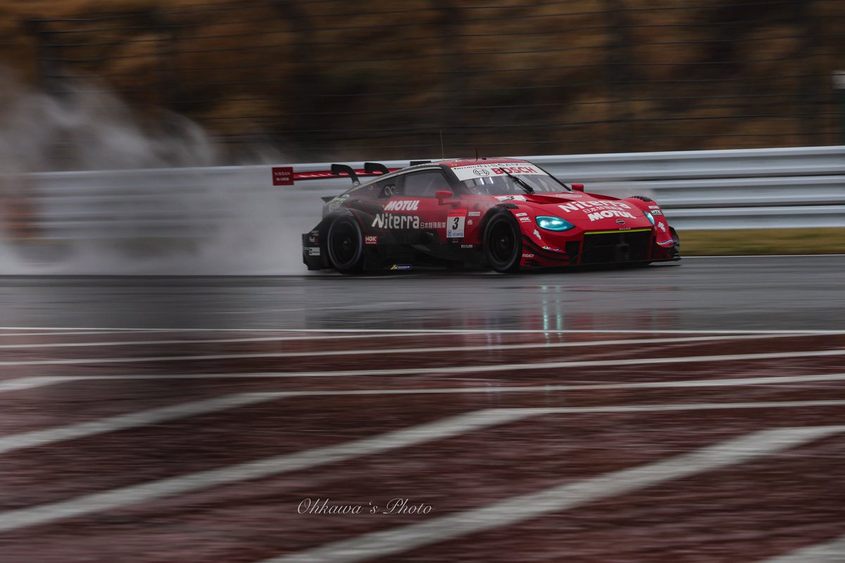 Katsu_Ohkawa's tweet photo. スーパーGT 富士公式テスト
2日間とも雨でしたが、楽しめました。
関係者の皆様、お疲れ様でした!
#スーパーGT #TGR #nismo #SUPRA #NissanZ #BADOH #ルーキーレーシング #富士スピードウェイ https://t.co/lYfaEiox1J