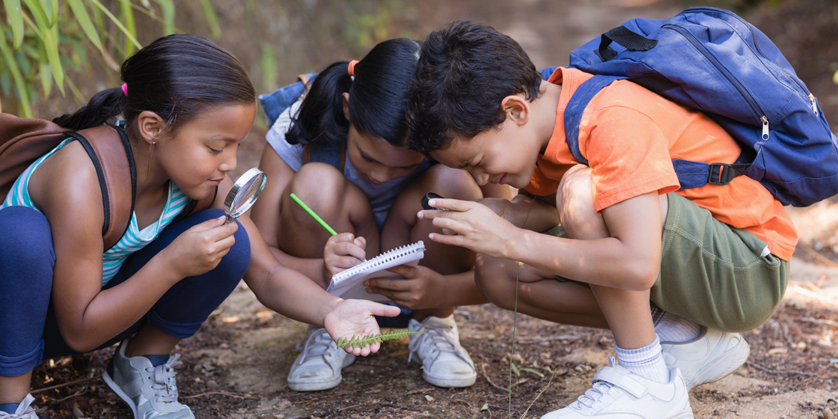 TownofWhitby's tweet photo. Looking to enroll your child in a fun-filled program or summer camp? Check out our website to see the availability for our Spring Programs and Summer Camps! Don't wait; spots are filling up quickly #Spring2023 #SummerCamp #ProgramsForKids https://t.co/x8EpU660Gp https://t.co/5v0eiKpFHA