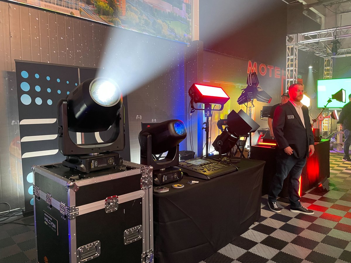 ICLSociety's tweet photo. Few photos from the #CineTech Expo in Atlanta that took place this Saturday, 25 March 2023, showcased the new and upcoming #lightingandgrip equipment in the Film Lighting Industry. #icls #iclsociety #set #lighting #grip #setlighting #setlife #cinetechexpo #cinematography #atlanta https://t.co/jDuMArQetf