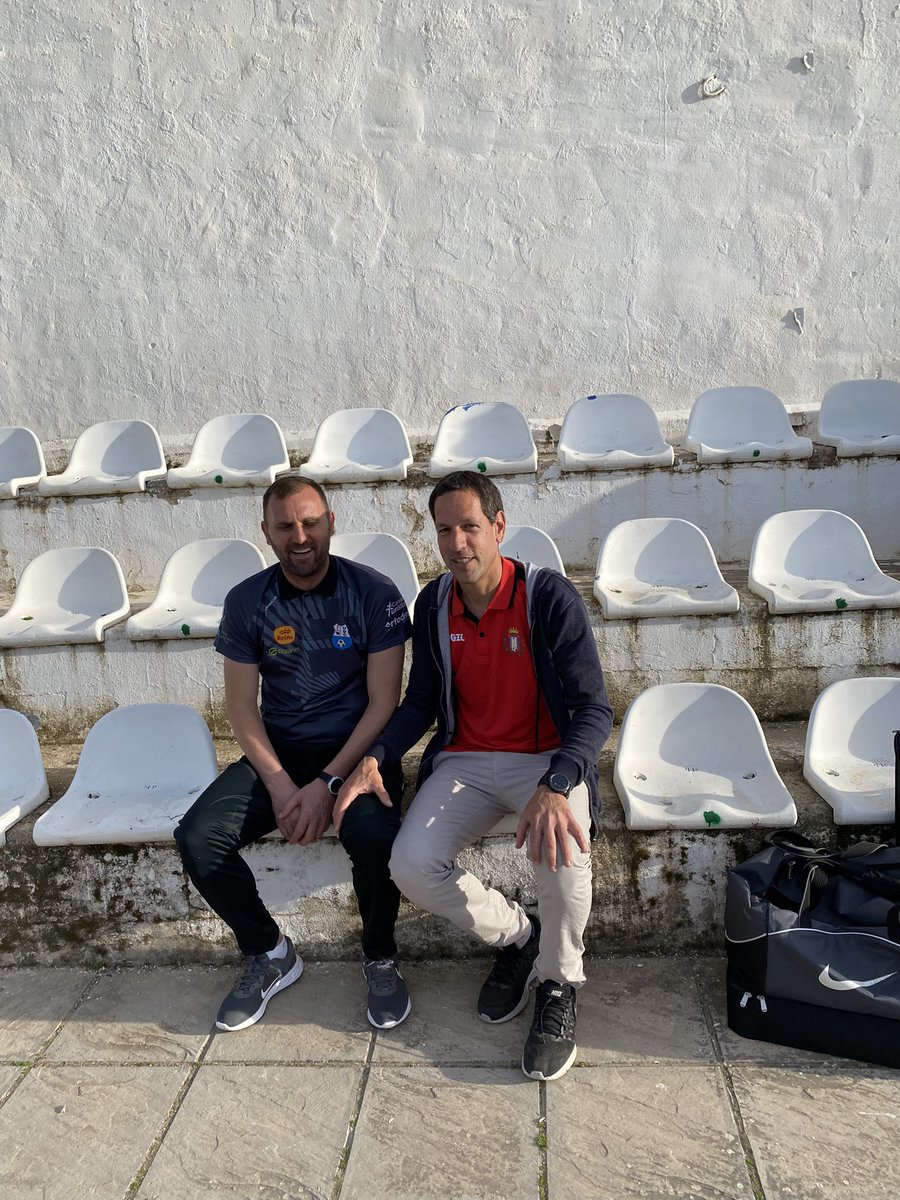 CarlosKarrasko's tweet photo. Historia viva del @realmurciacfsad entrenando en @treceraG13 al @UDCaravaca y al @lorcadeportiva. Grandes esos técnicos! #RankoDespotovic y #Acciari https://t.co/WThd0dByOb