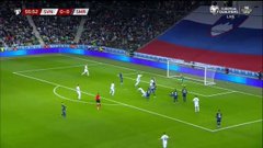 Benjamin Sesko finds the back of the net and Slovenia takes the 1-0 lead!