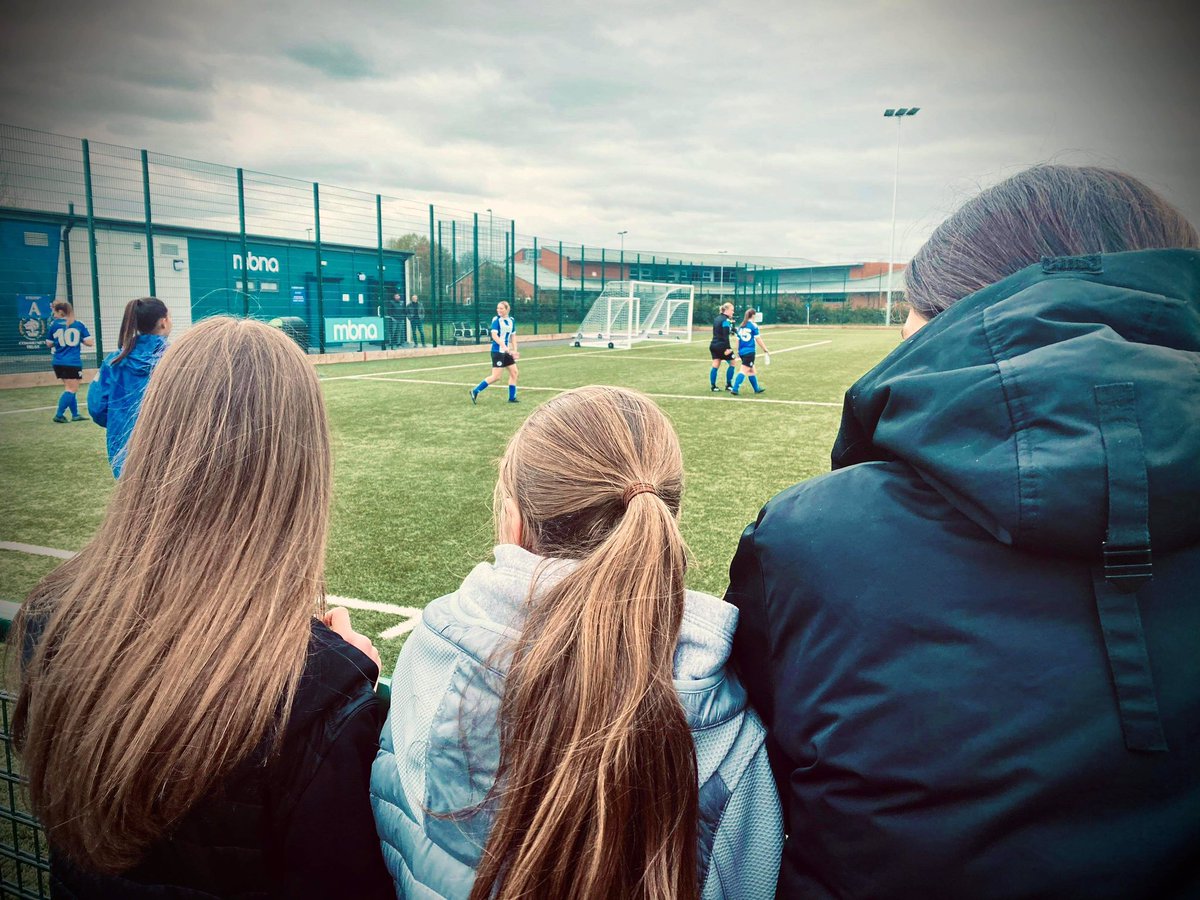 CNedugodan_OD's tweet photo. Afternoon off today so what do we do … road trip with the girls to watch @CFCWomens @HEATHPEDEPT @lozstring @NatalieGriff84 @AngelaJ52721551 
Great match to watch, brilliant football and loads of goals ⚽️ 
Top of the class Mrs Quigg 👏
#thisgirlcan #letgirlsplay https://t.co/DBdkbeNsvJ