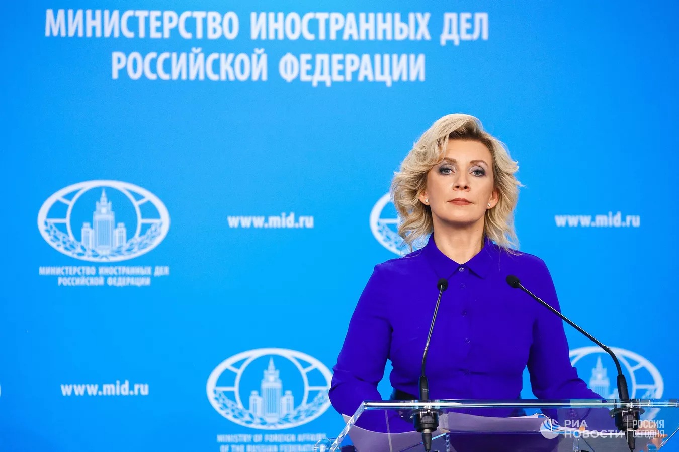 Украинское: Порно студенток и молодых
