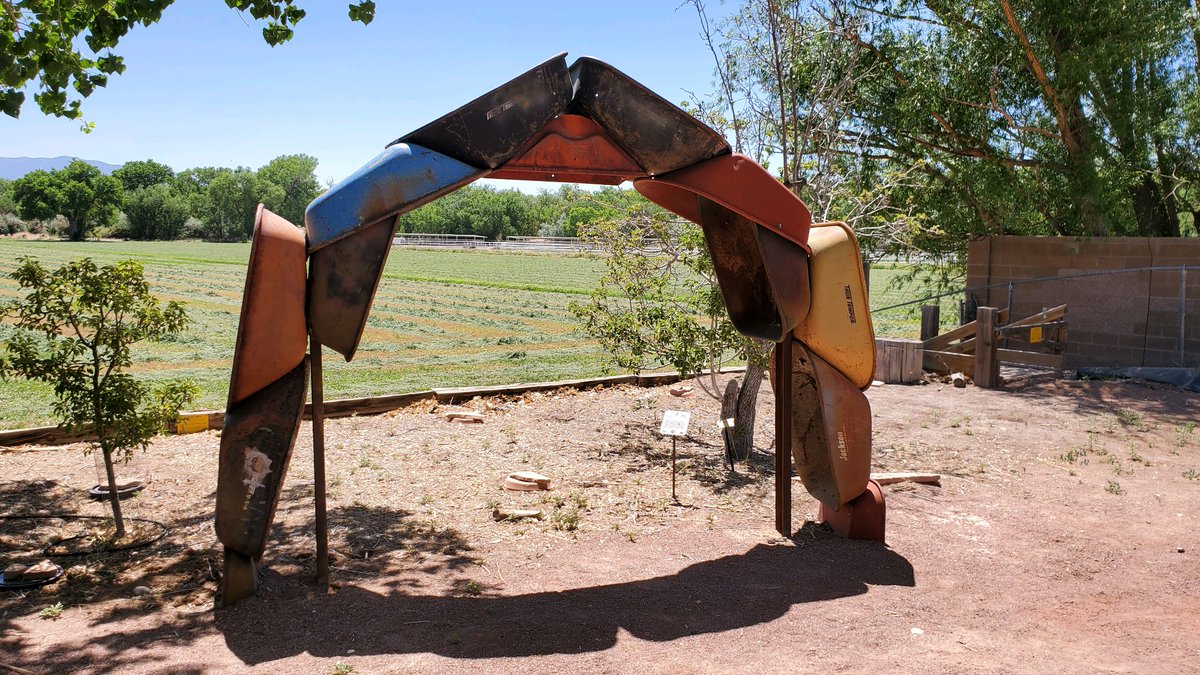 The Open Space Visitor Center is a wonderous and inviting venue with permanent art that is inspired by and one with nature, and evocative of gateways...they are the perfect host for our latest group art show, Gateway to Sense of Wonder, April 15 - July 8.

nmaic.org/events