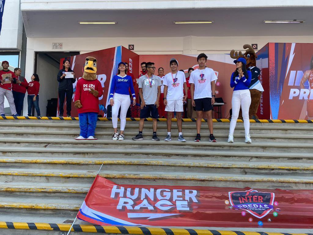 UPAEP's tweet photo. Vivimos toda una gran experiencia durante la #HungerRace. 🏃🏻♂️ https://t.co/QgbFTUvss9