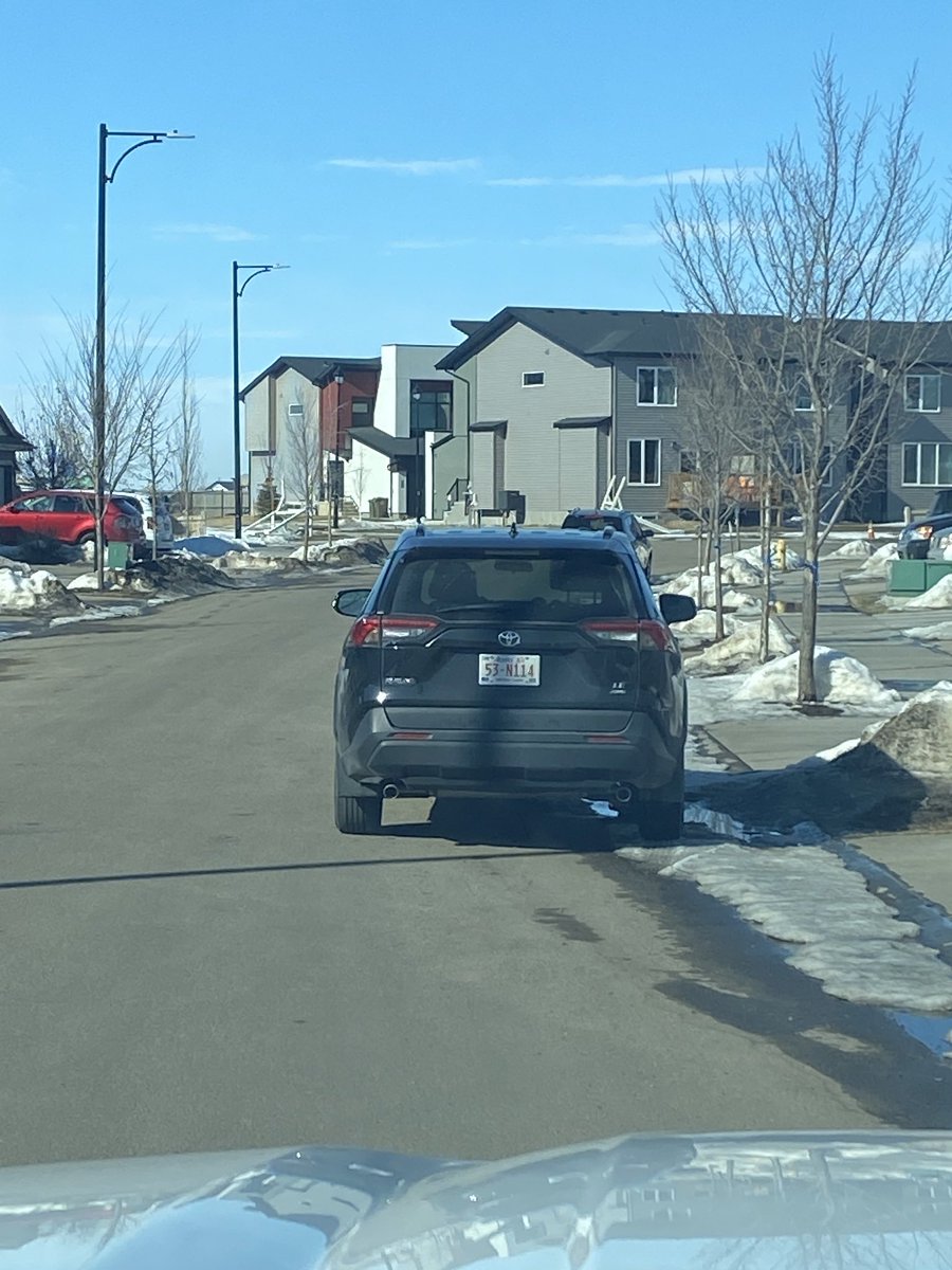 Alberta23089786's tweet photo. Do you know this delivery driver? What a vile human, sped through the school zone and residential street last week endangering the children that live there.  Proceeded to swear at me.  If you do business with this individual I would think twice https://t.co/chGNNlX0LM