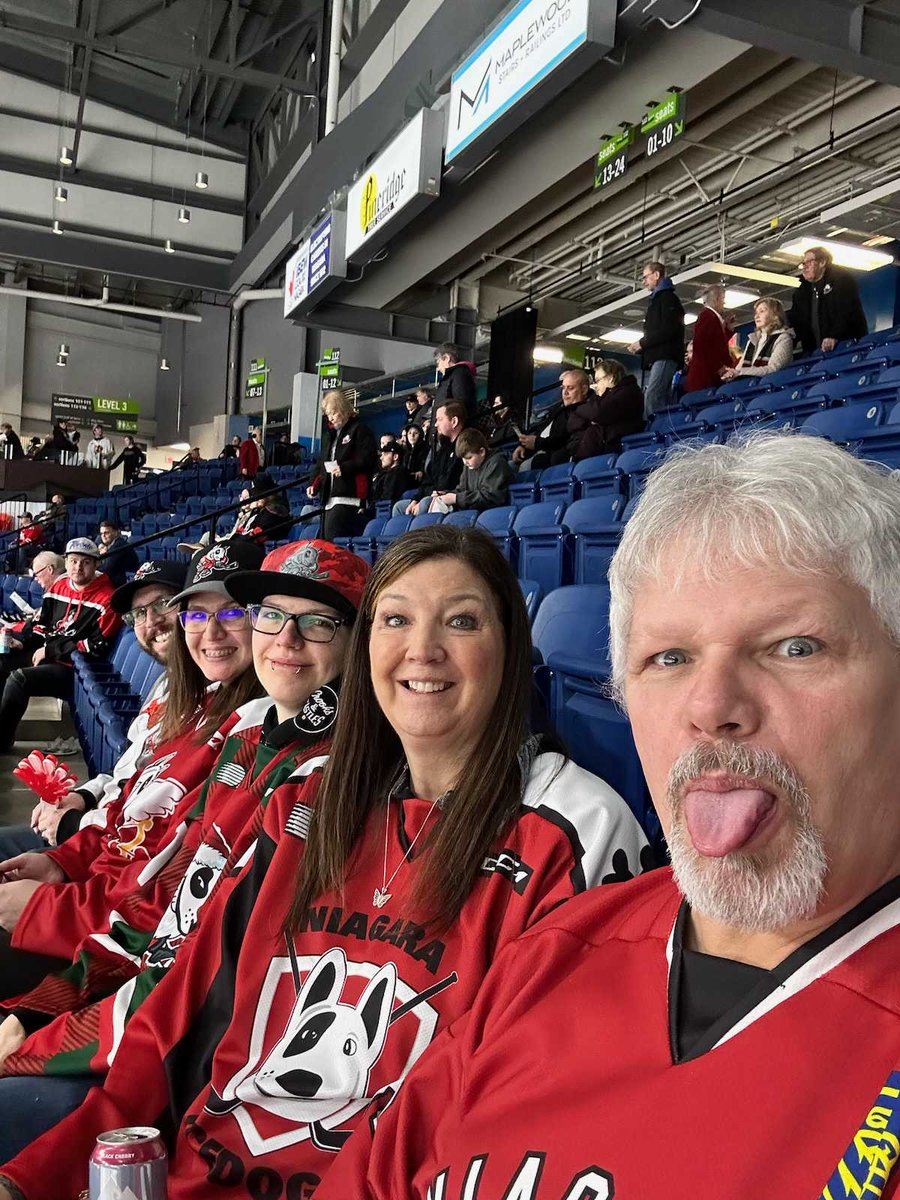 cass_dionne's tweet photo. @BigMarcosPizza @OHLIceDogs 

Section 113 Row J Seats 10-14

GO DOGS GO! https://t.co/OdktXwr806