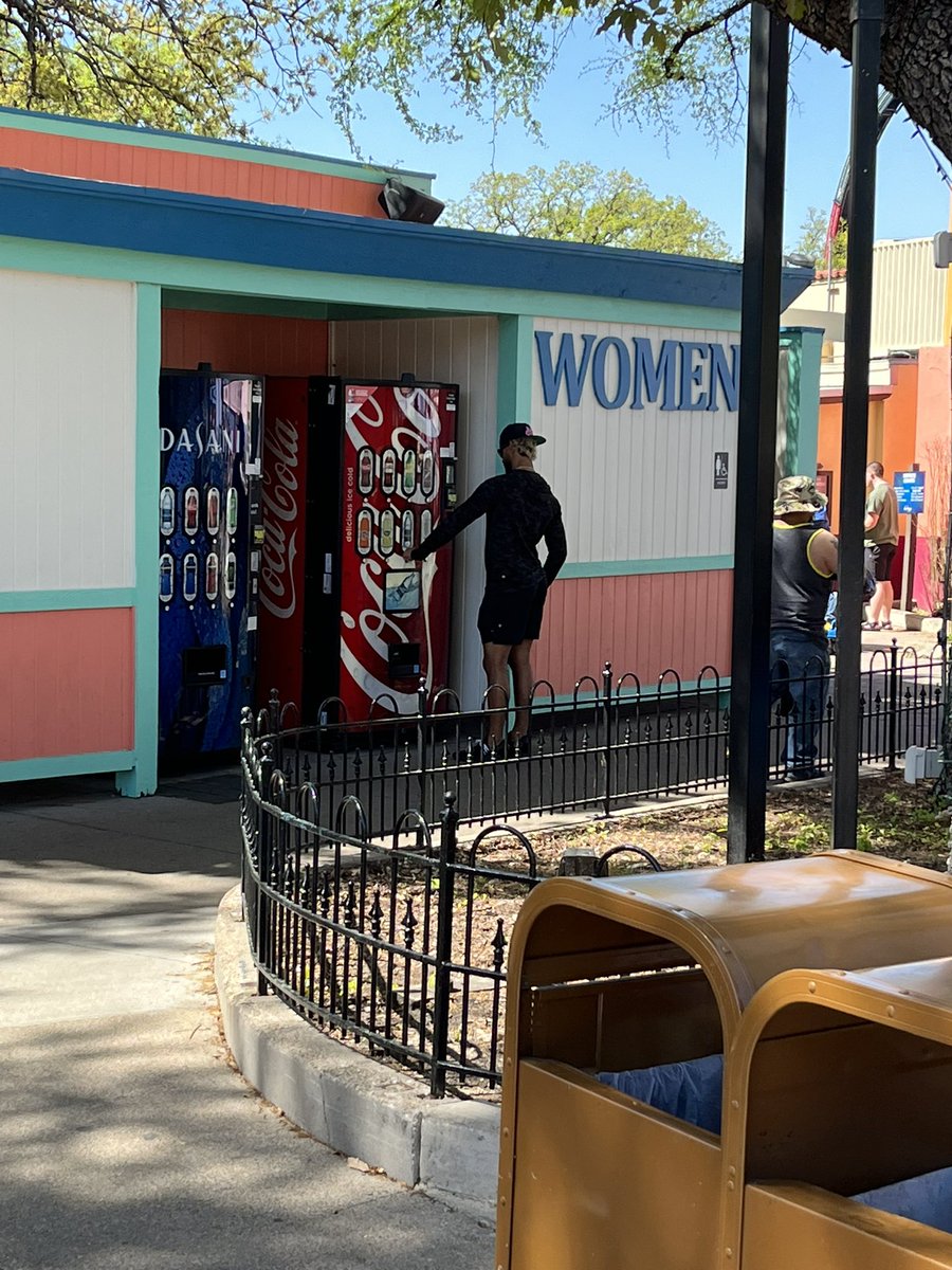 Michael Massey (@mmass19bears) on Twitter photo Team Puerto Rico star outfielder <a href="/mjmelendez7/">MJ Melendez</a> trying to figure out the Coca Cola machine at Six Flags! Team Puerto Rico star outfielder <a href="/mjmelendez7/">MJ Melendez</a> trying to figure out the Coca Cola machine at Six Flags!