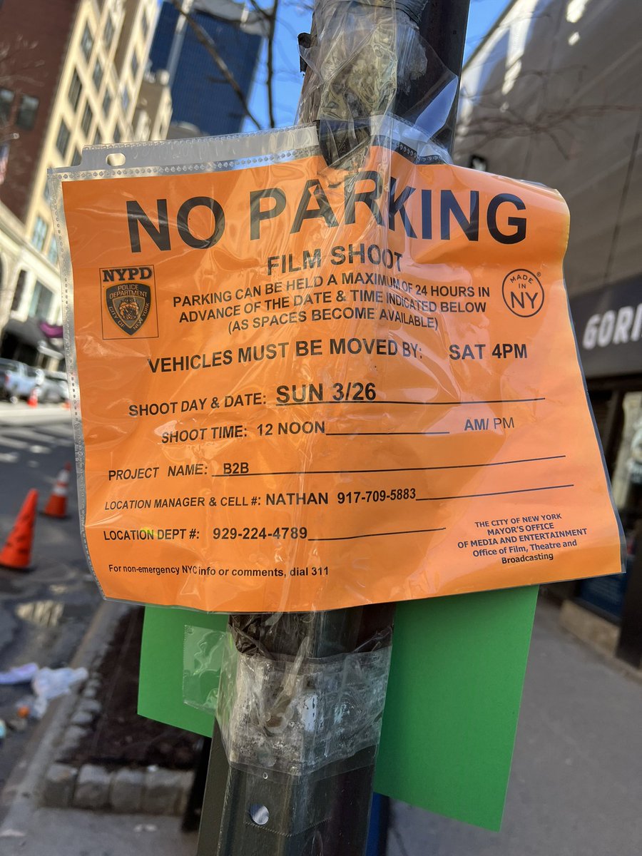 ErikaMK's tweet photo. @olv any idea what B2B is? Filming right now on 44th between 8th and 9th https://t.co/eDM1tTdKV7