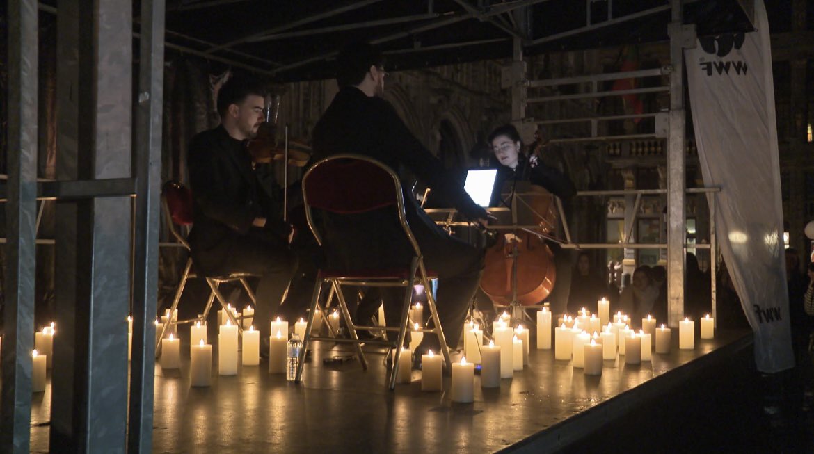 "Une loi🇪🇺 est en cours de fabrication pour la restauration de la nature. On invite les citoyen·nes à demander aux décideur·euses une loi forte", explique <a href="/debvant/">Deborah Van Thournout</a>, porte-parole du <a href="/WWF_Belgique/">WWF-Belgique</a> #RestoreNature 

📺Reportage sur <a href="/earthhour/">Earth Hour Official</a> de <a href="/BX1Officiel/">BX1Officiel</a> 👉bx1.be/categories/new…