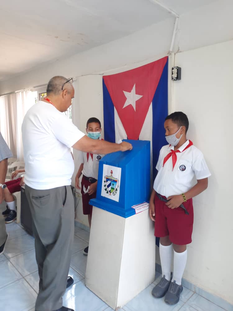 Jornada electoral excelente.Todas las autoridades electorales desarrollando su papel.Un proceso electoral con resultados satisfactorios# EleccionesNacionales 2023# CubaCen.<a href="/Elecciones_Cuba/">Elecciones en Cuba</a>