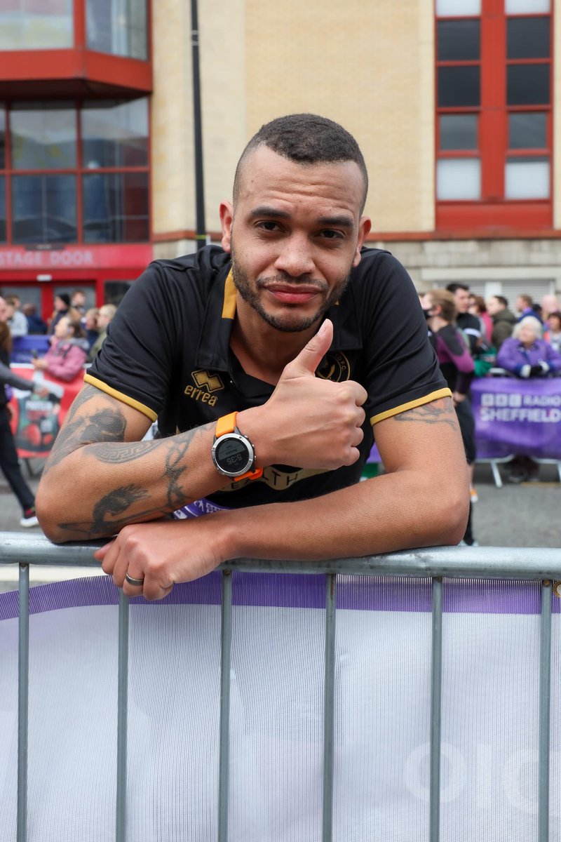 shufflerdannyg's tweet photo. Sheffield Half Marathon 2023!!
Solid 10/10 for effort. 6/10 for personal result. Today, the slower pace destroyed my quads and confidence. Hills!! Energy levels at 0 at the last 2K. We go again!!
#sheffieldhalf #sheffieldhalfmarathon #runforall @jtrunforall @SheffieldHalf https://t.co/SQbzvH7C9K