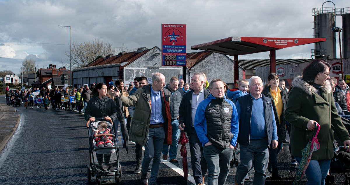 MairaidMcMahon's tweet photo. Ever wondered what it looks like when hundreds of people unite to oppose the implementation of a public policy? This ⬇️ is what it looks like right here 💪 Thank you to the amazing people of #Fivemiletown for showing their support for the campaign to #SaveStMarys https://t.co/iSHiihIFFA