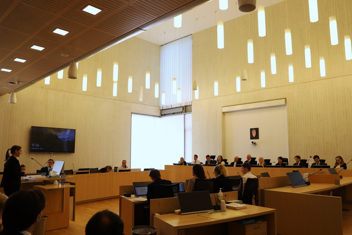 The 2022-23 #EEA Law Moot Court final was held at Gulating Court of Appeal in Bergen with two teams from <a href="/UiB/">Universitetet i Bergen</a> in the final ⚖️

Congratulations to this year’s Moot Court winners from Team 3! 🏆

Thank you to all the participants, coaches, and judges!
