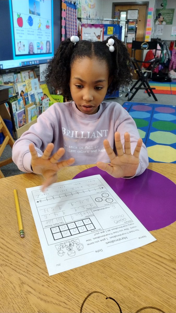 MsBrawnersClass's tweet photo. I am that teacher who teaches her students that their fingers are a fundamental resource when it comes to math. I enjoy teaching students ways to help themselves do math. Knowing the answer is great but critical thinking &amp; using basic tools to find the answer is just as great! 💙 https://t.co/fMuj8f1wMF