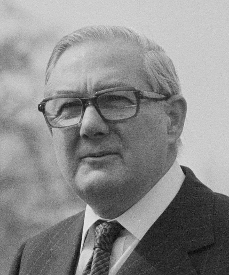 BritishHistorym's tweet photo. #otd 26 March 2005 – James Callaghan died (b. 1912)

He was a British politician who served as Prime Minister of the United Kingdom from 1976 to 1979 &amp; Leader of the Labour Party from 1976 to 1980. 

#jamescallaghan #Primeminister #Britishhistory https://t.co/CbFy3oJKZm
