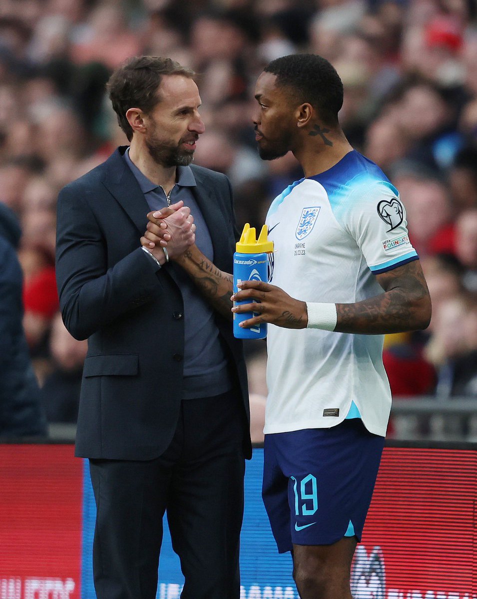 DickiePelham's tweet photo. #EnglandUkraine #enland win by 2 goals to 0 in the #UEFAEuro2024Qualifier https://t.co/FDukuOYyHd