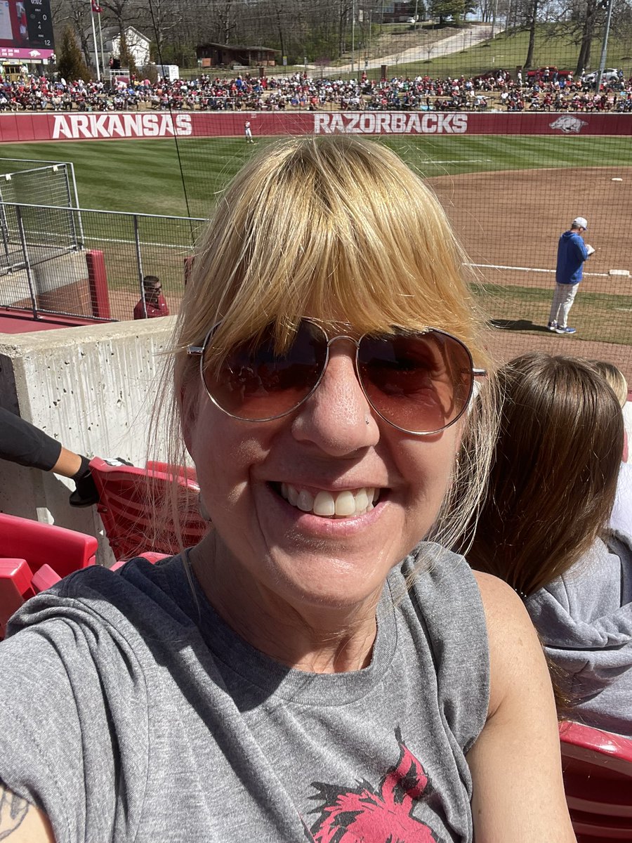 stephjungmeyer's tweet photo. #wps softball 🥎‼️💯🐗 https://t.co/IbyE8OyYkE
