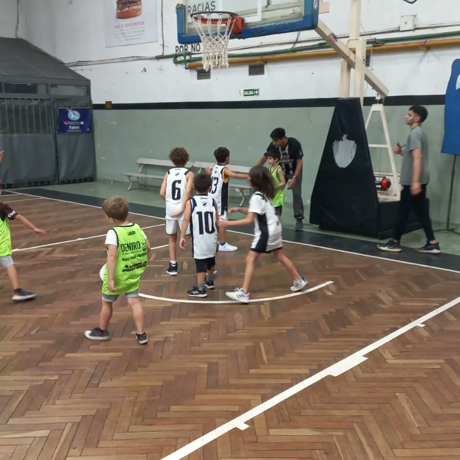 Imperio Basquet tweet media