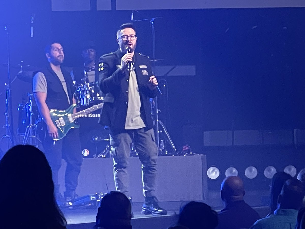 Brandon Shope tweet media