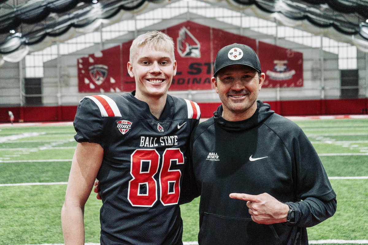 Preston Ross (@pross_23) on Twitter photo Committed ⚫️🔴 <a href="/BallStateFB/">Ball State Football</a> <a href="/_CoachElliott/">Jared Elliott</a> @BSUCoachNeu <a href="/BDSaintsFB/">BD Saints Football</a> <a href="/BDHSBasketball/">BD Boys Basketball</a> Committed ⚫️🔴 <a href="/BallStateFB/">Ball State Football</a> <a href="/_CoachElliott/">Jared Elliott</a> @BSUCoachNeu <a href="/BDSaintsFB/">BD Saints Football</a> <a href="/BDHSBasketball/">BD Boys Basketball</a>