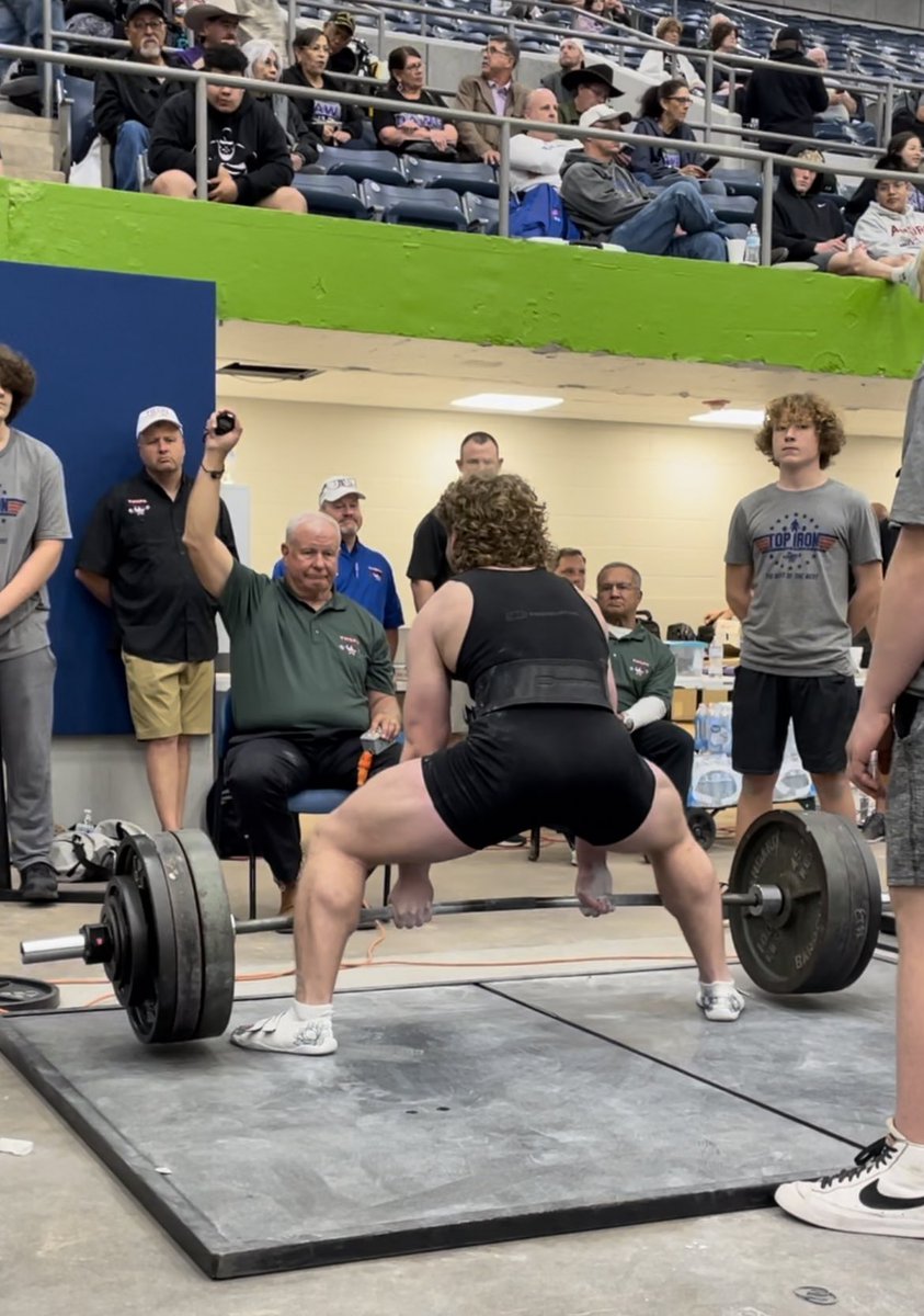 tc_parent's tweet photo. Carter Shell 2020-2023 Powerlifting
First Meet thru Senior Year! 
Squat 425-680  Bench 235-460
Deadlift 340-600 Totals 1000-1730 
4 time Regional Qualifier, 3 time Regional Champ, State Meet 10th 3rd and 2nd.  5 Regional Records
@TxHSPWL @KISDAthletics @TCHSTalon @CoachBirdwell https://t.co/3jyaA7JeUw